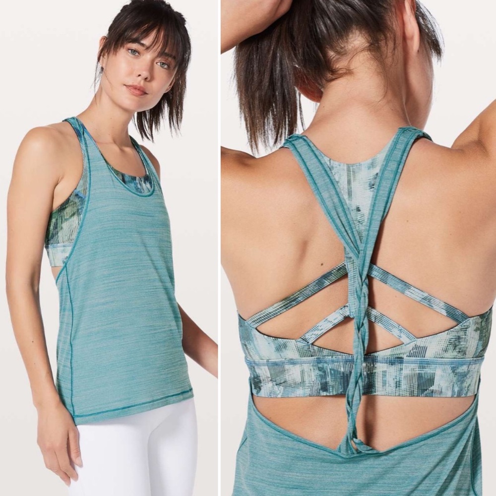 Lululemon Twist and Toil Tank 6 Bra Luon Fabric Medium Support Relaxed Luxtreme